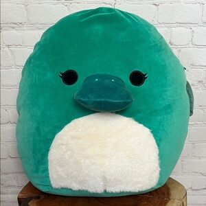 Selassi the Platypus Green Squishmallow